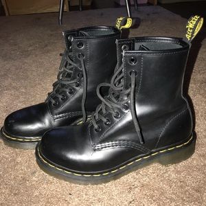 Black patent dr martens size 7